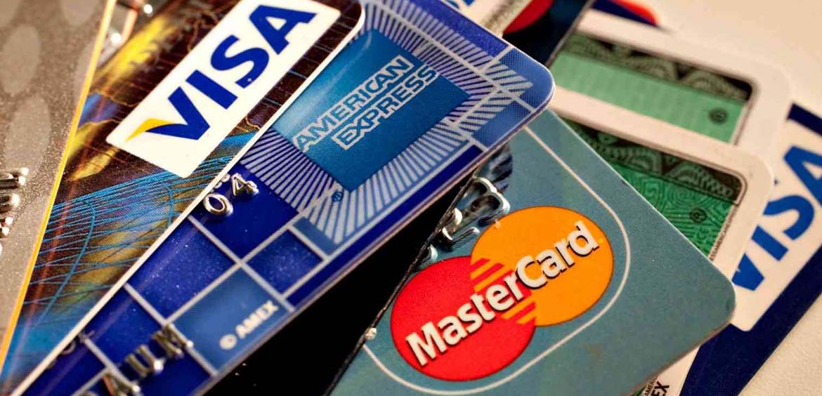 Эквифакс: кредитные карты пользуются колоссальной популярностью