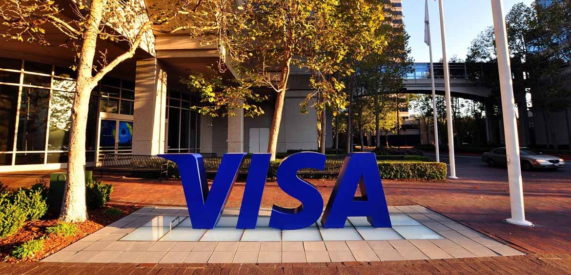 Visa остановила участие санкционных банков в своей системе