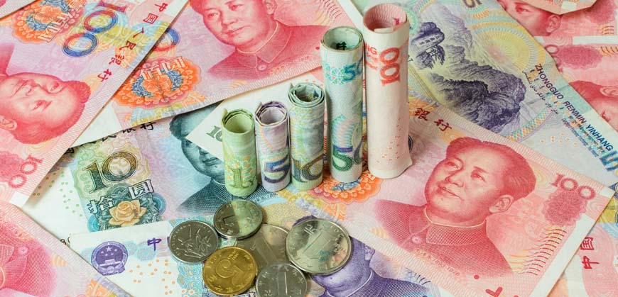 Банки повышают ставки по вкладам в юанях