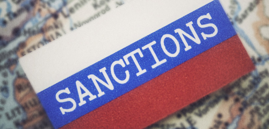 Тинькофф и другие банки попали под санкции США и Канады
